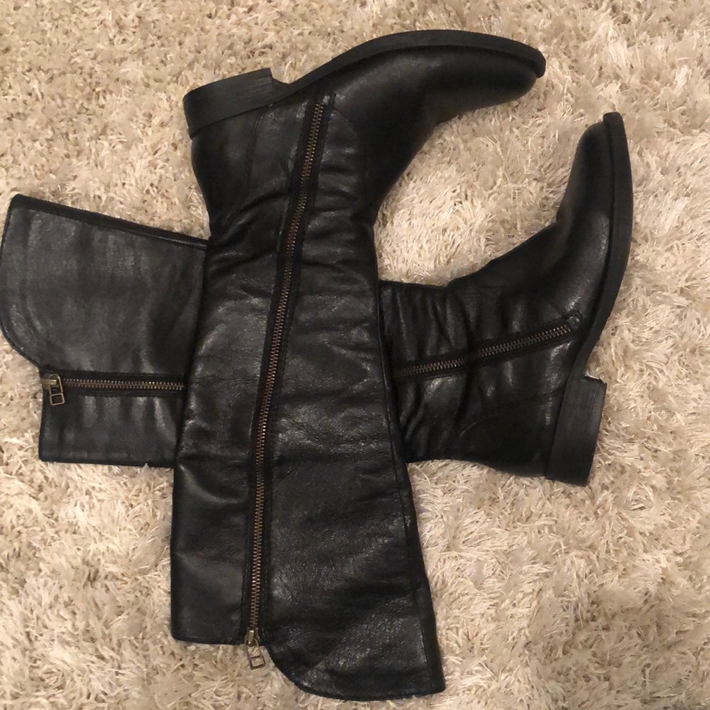 Steve Madden black leather moto boots